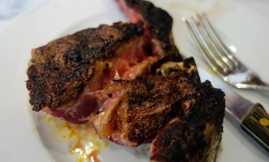 Look at that crust, Look at that Rareness! ARRHGHGHGHGH!!! Look at that crust, Look at that Rareness! ARRHGHGHGHGH!!!