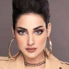 تُعَد العدسات اللاصقة اختيارًا ممتازًا لأي شخص تقريبًا يحتاج إلى تصحيح الرؤية ولا يرغب في ارتداء النظارات بدوام كامل أو الخضوع لجراحة الليزك ، لستِ متأكدة بشأن العدسات اللاصقة ؟ سنشرح بالتفصيل مواد العدسات اللاصقة وتصميماتها وميزاتها وحتى تنسيقات العدسات اللاصقة الجديدة . تُعَد العدسات اللاصقة اختيارًا ممتازًا لأي شخص تقريبًا يحتاج إلى تصحيح الرؤية ولا يرغب في ارتداء النظارات بدوام كامل أو الخضوع لجراحة الليزك ، لستِ متأكدة بشأن العدسات اللاصقة ؟ سنشرح بالتفصيل مواد العدسات اللاصقة وتصميماتها وميزاتها وحتى تنسيقات العدسات اللاصقة الجديدة .