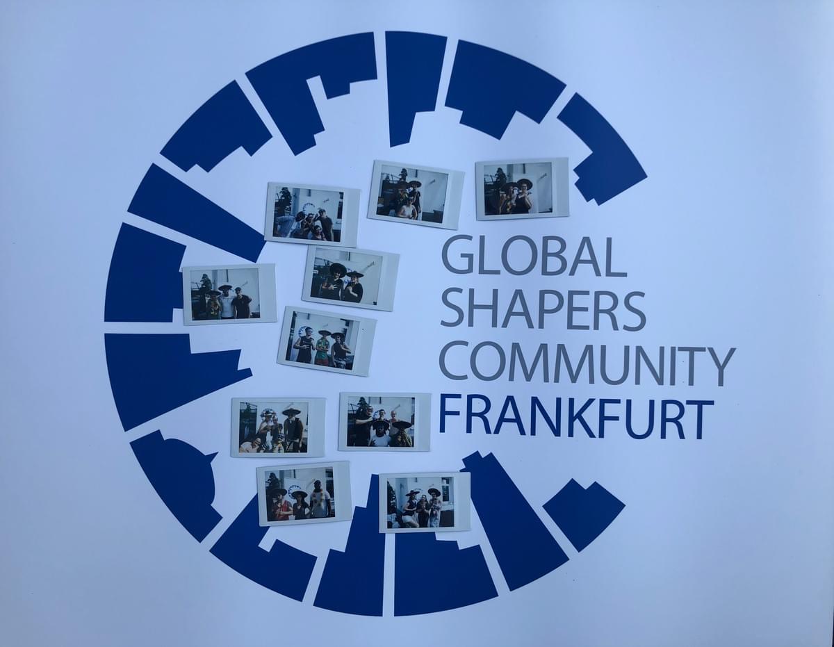 Sofortbilder zum Mitnehmen aus unserer Foto-Ecke Sofortbilder zum Mitnehmen aus unserer Foto-Ecke