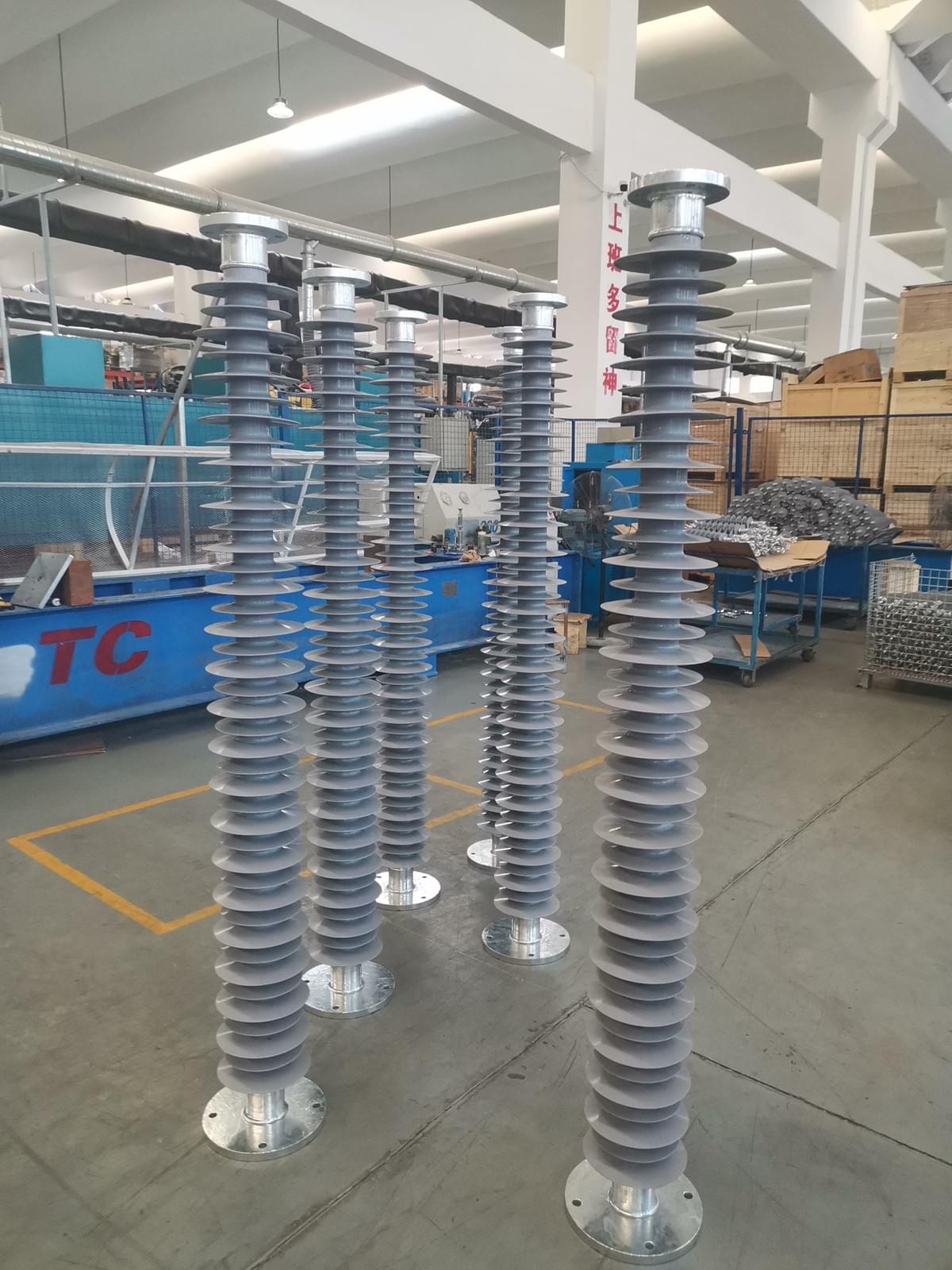 silicone rubber composite insulators supplier in China supply insulator fittings,line fittings and epoxy fiberglass core rods silicone rubber composite insulators supplier in China supply insulator fittings,line fittings and epoxy fiberglass core rods