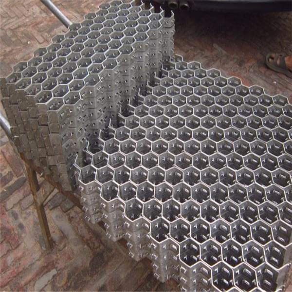 Stainless steel Hex mesh flexible, mesh grating used in reinforcing linings, floors and any cement structures needing added support Stainless steel Hex mesh flexible, mesh grating used in reinforcing linings, floors and any cement structures needing added support