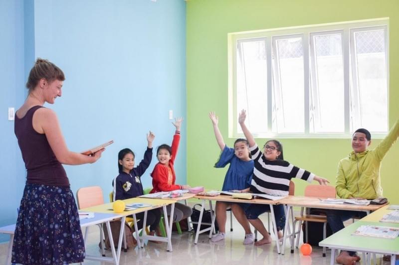 Trung Tâm Ngoại Ngữ Quốc Tế Bảo Lộc Trung Tâm Ngoại Ngữ Quốc Tế Bảo Lộc