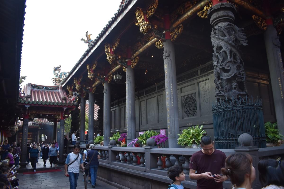 Longshan Temple Taipei Taiwan Longshan Temple Taipei Taiwan