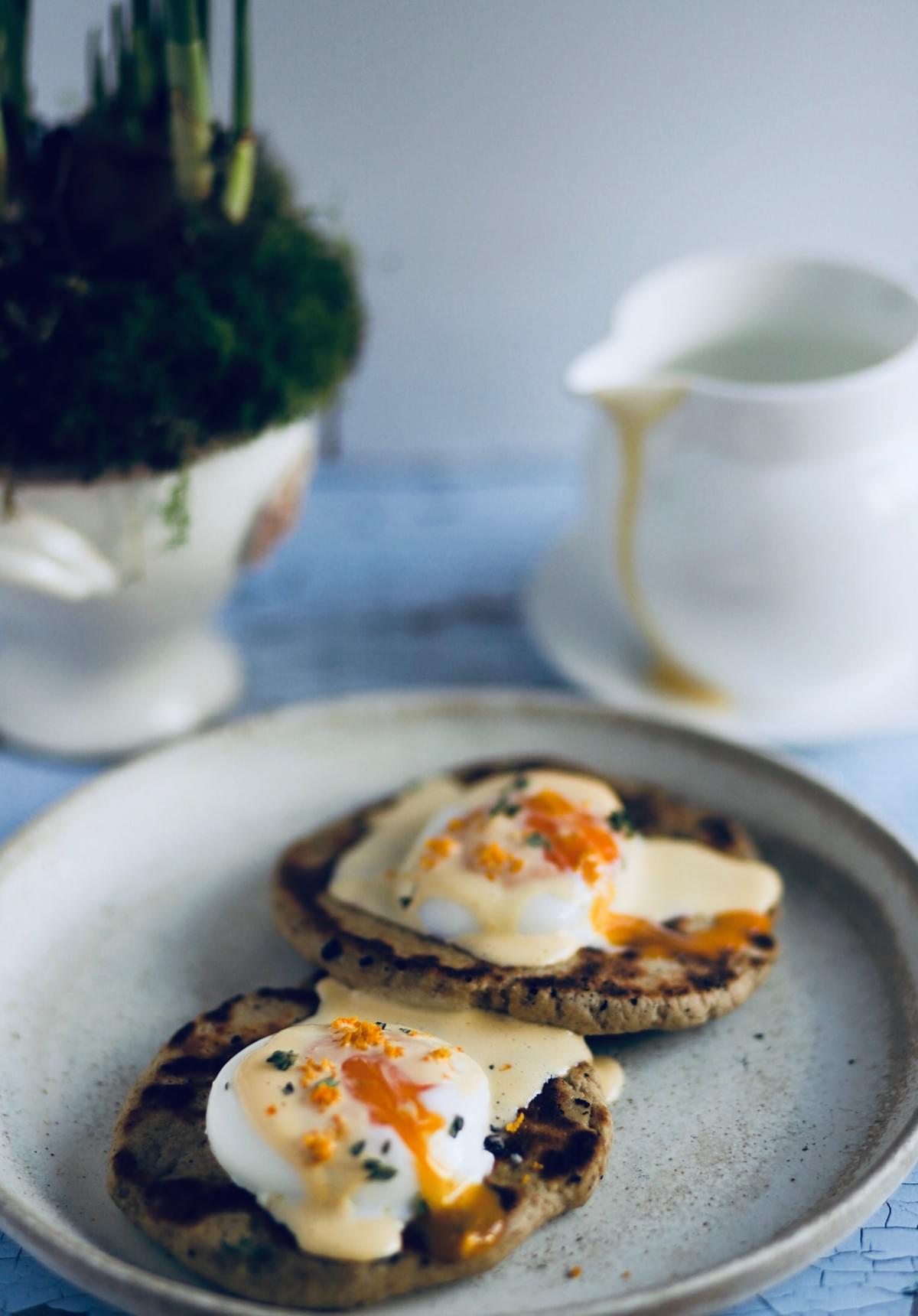 poached eggs with Hollandaise poached eggs with Hollandaise