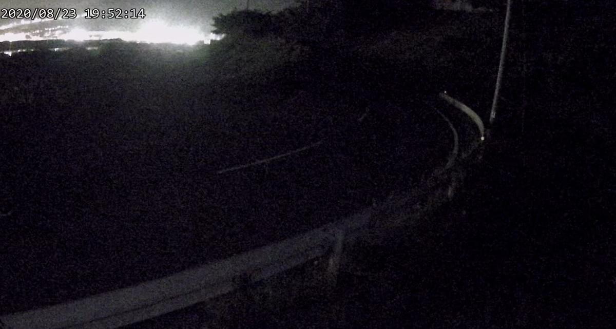 今回の防犯カメラ工事現場は、夜一寸先も見えないのを体感しました。 今回の防犯カメラ工事現場は、夜一寸先も見えないのを体感しました。