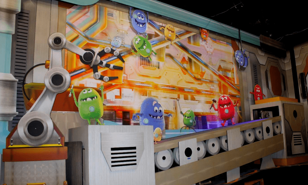 Custom Wall Murals: Reeses Cupfusion Dark Ride, Sally Corp. Custom Wall Murals: Reeses Cupfusion Dark Ride, Sally Corp.