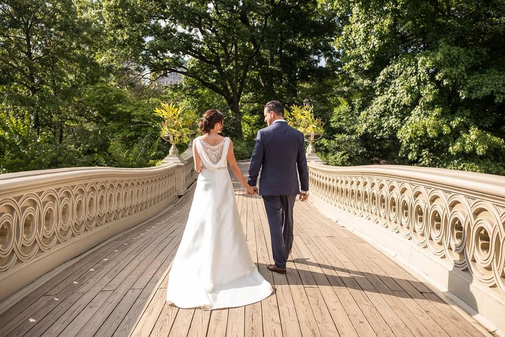 Elopement photo / Elopement Central Park / New York Elopement photographer / Bow Bridge Central Park Elopement photo / Elopement Central Park / New York Elopement photographer / Bow Bridge Central Park