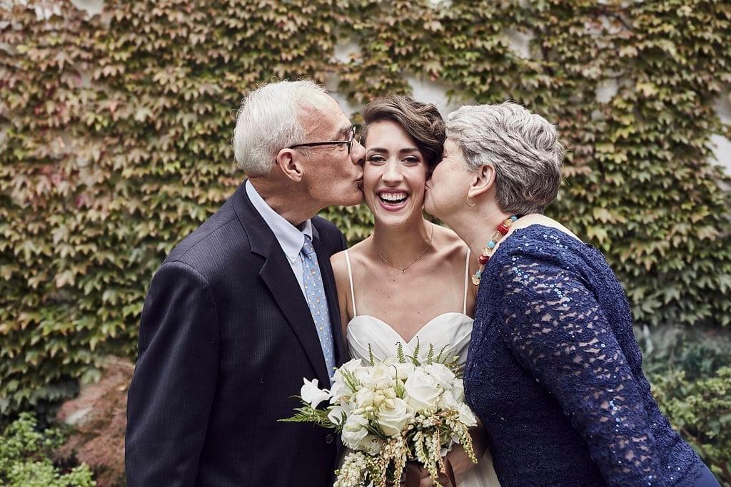 wedding day - parents kiss wedding day - parents kiss