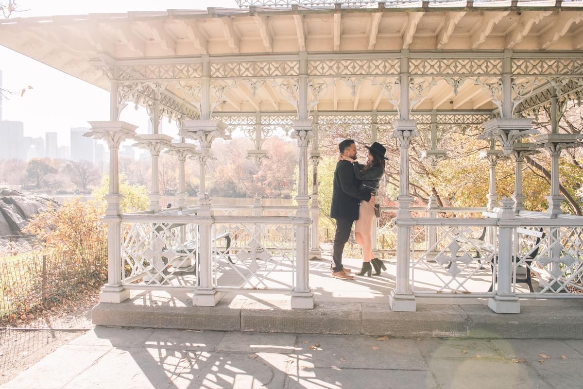 Central Park proposal / 纽约中央公园求婚 / 纽约摄影师 / 求婚成功 / 纽约求婚地点 / Surprise proposal photographer Central Park proposal / 纽约中央公园求婚 / 纽约摄影师 / 求婚成功 / 纽约求婚地点 / Surprise proposal photographer