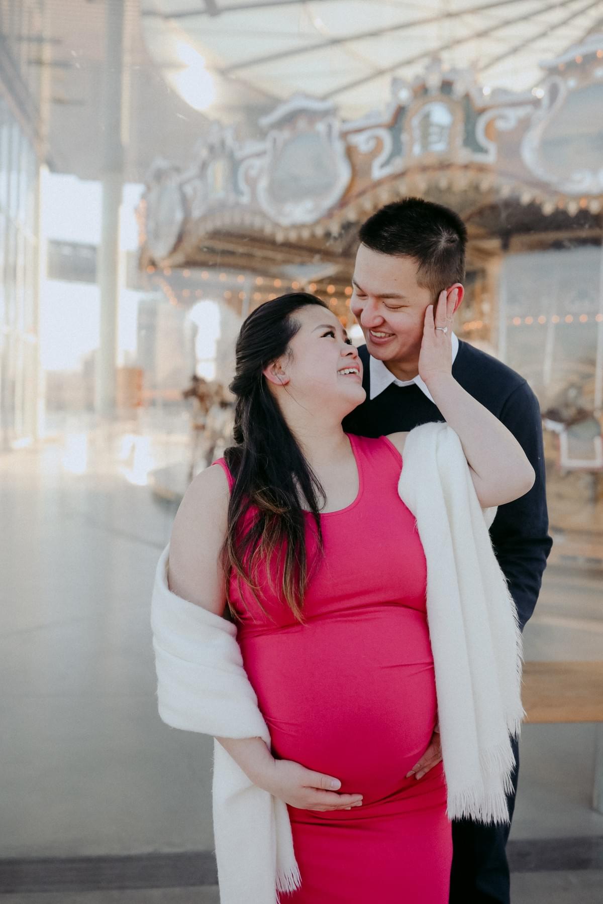 孕婦寫真 / 纽约孕妇写真 / New York Maternity Photography / Dumbo Brooklyn Maternity Photo Shoot / 纽约摄影师 孕婦寫真 / 纽约孕妇写真 / New York Maternity Photography / Dumbo Brooklyn Maternity Photo Shoot / 纽约摄影师