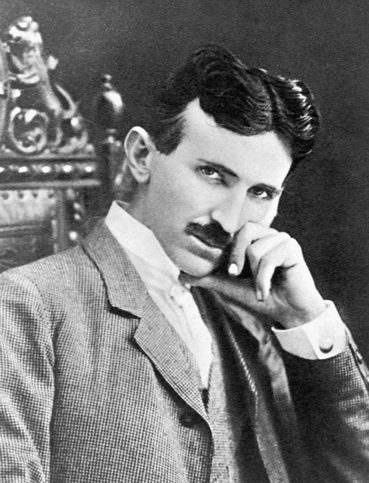 Nikola Tesla. Nikola Tesla.