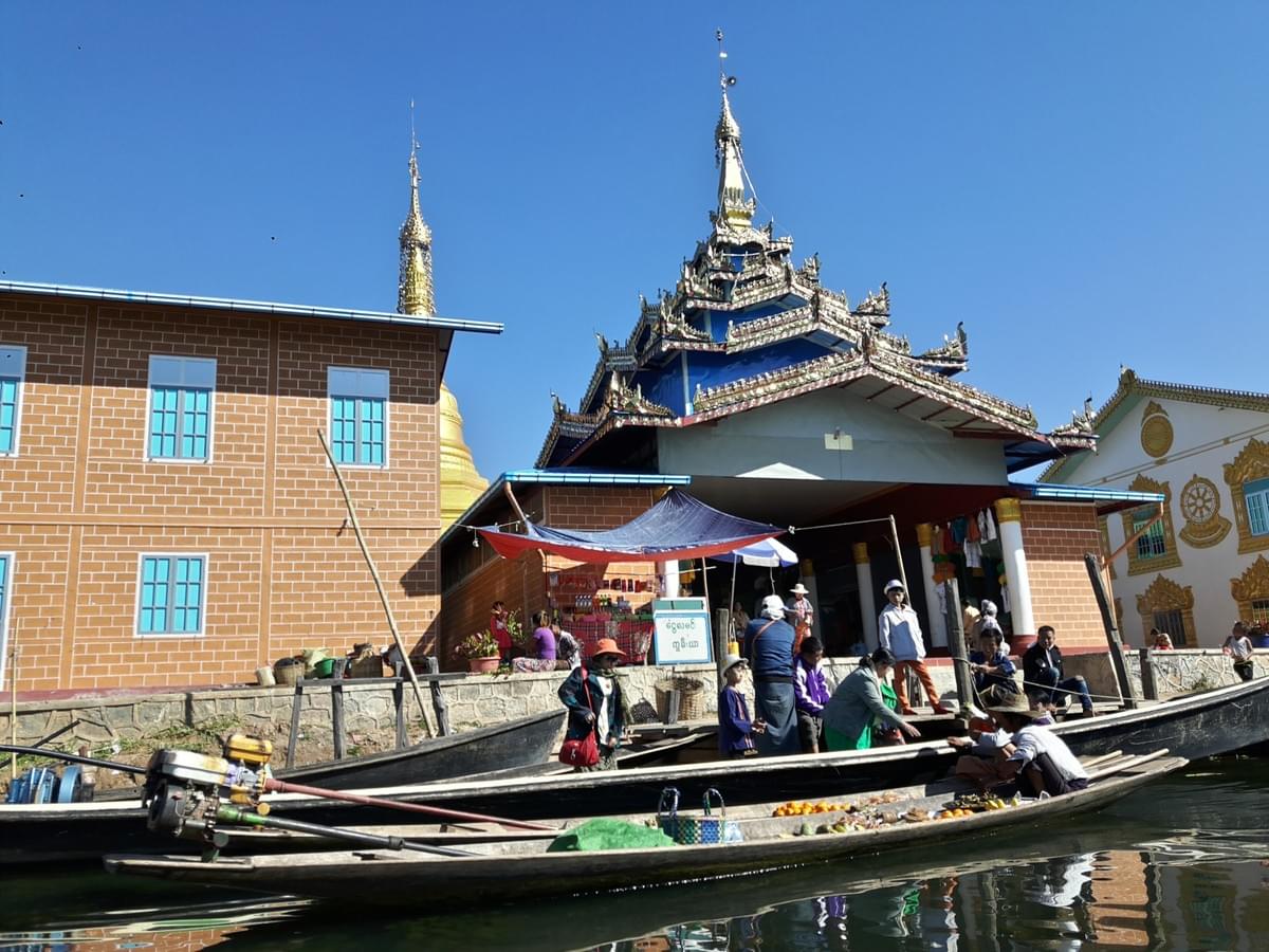 Pagoda at Inle lake, Myanmar Pagoda at Inle lake, Myanmar