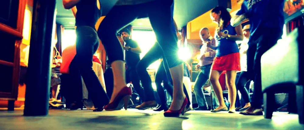 Science Confirms: Dancing Makes You Happy Science Confirms: Dancing Makes You Happy
