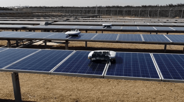Si los paneles solares de la parte superior de los módulos no se eliminan correctamente, la generación de energía puede reducirse hasta un 35%, lo que reduce la rentabilidad de la inversión en energía solar. ¿Cómo mantener el sistema fotovoltaico en el tejado (planta solar en el tejado)? ¿Cómo debemos limpiar y mantener los paneles solares de la planta solar en el techo? Si los paneles solares de la parte superior de los módulos no se eliminan correctamente, la generación de energía puede reducirse hasta un 35%, lo que reduce la rentabilidad de la inversión en energía solar. ¿Cómo mantener el sistema fotovoltaico en el tejado (planta solar en el tejado)? ¿Cómo debemos limpiar y mantener los paneles solares de la planta solar en el techo?