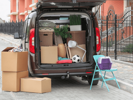 voiture, déménagement, location, étudiant, logement, chambre, cohabitaiton, intergénérationnelle voiture, déménagement, location, étudiant, logement, chambre, cohabitaiton, intergénérationnelle