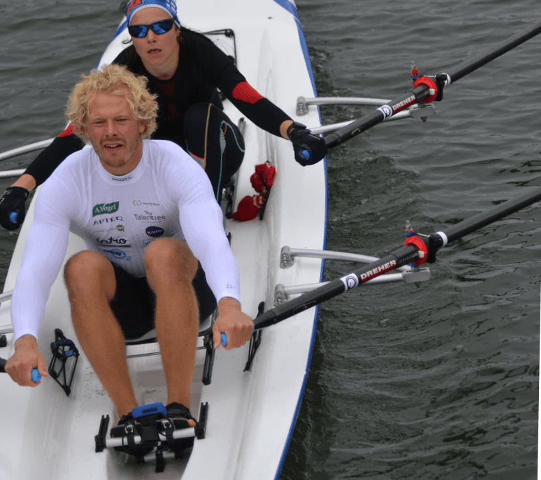 Joel Naukkarinen ja Anni Keisanen Leo C2X veneessä Joel Naukkarinen ja Anni Keisanen Leo C2X veneessä