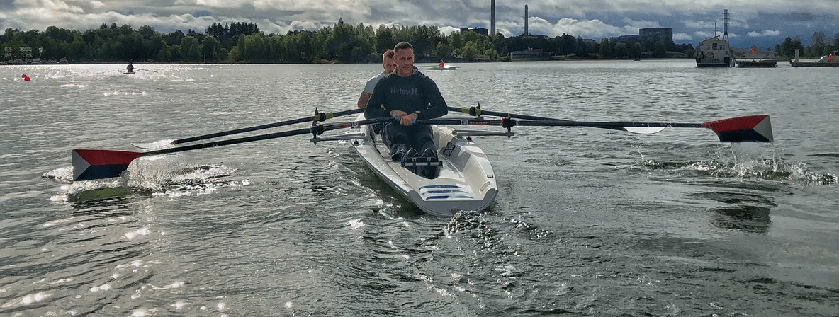 Jari Saario ja Joona Mäkipelto lämmittelemässä Jari Saario ja Joona Mäkipelto lämmittelemässä
