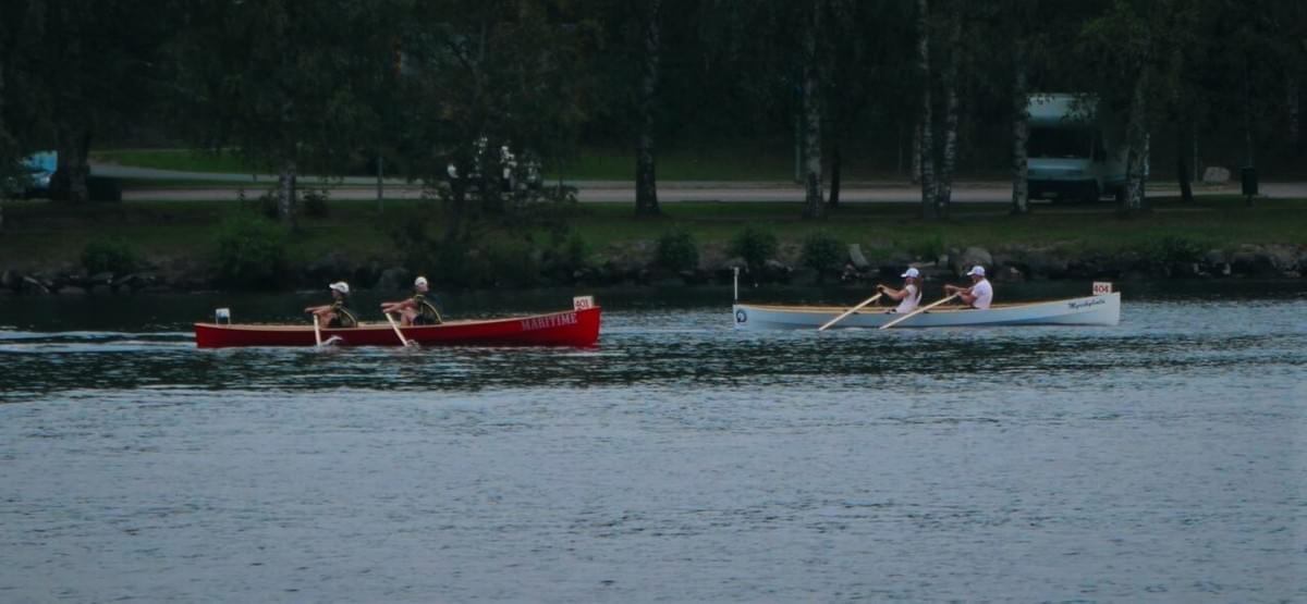 The finish line where the Quiske team won by a mere 1 second, after two hours of rowing side by side! Photo by Ruud van Veelen The finish line where the Quiske team won by a mere 1 second, after two hours of rowing side by side! Photo by Ruud van Veelen