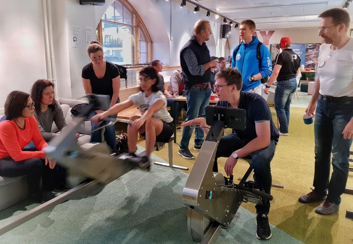 The Quiske Indoor Rowing workshop included a bit of spontaneous coaching by Jacob Barsoe The Quiske Indoor Rowing workshop included a bit of spontaneous coaching by Jacob Barsoe