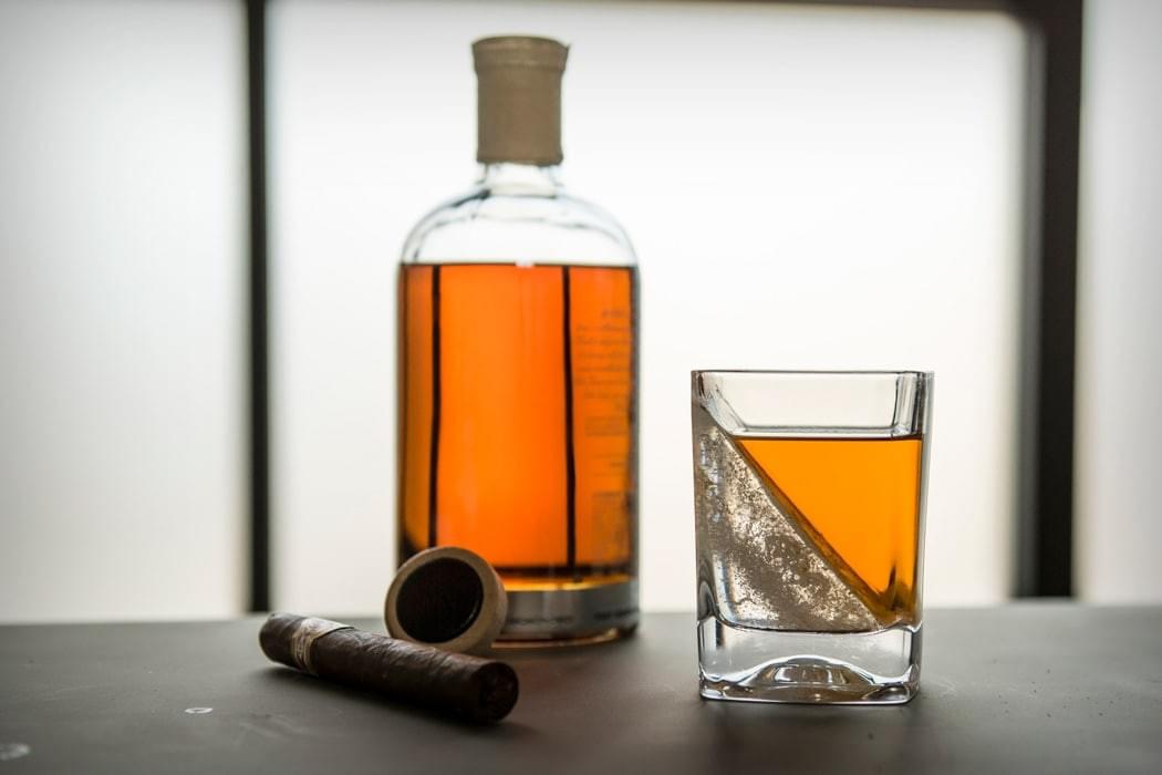 Whiskey Wedge by Corkcicle Whiskey Wedge by Corkcicle