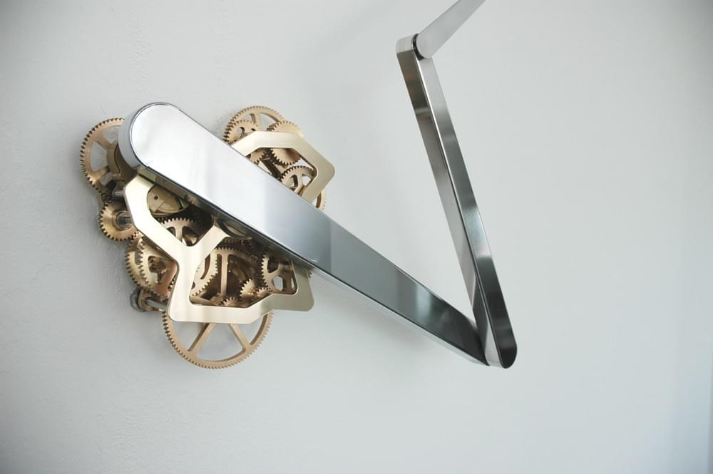 Continue Time Kinetic Clock by Sander Mulder Continue Time Kinetic Clock by Sander Mulder