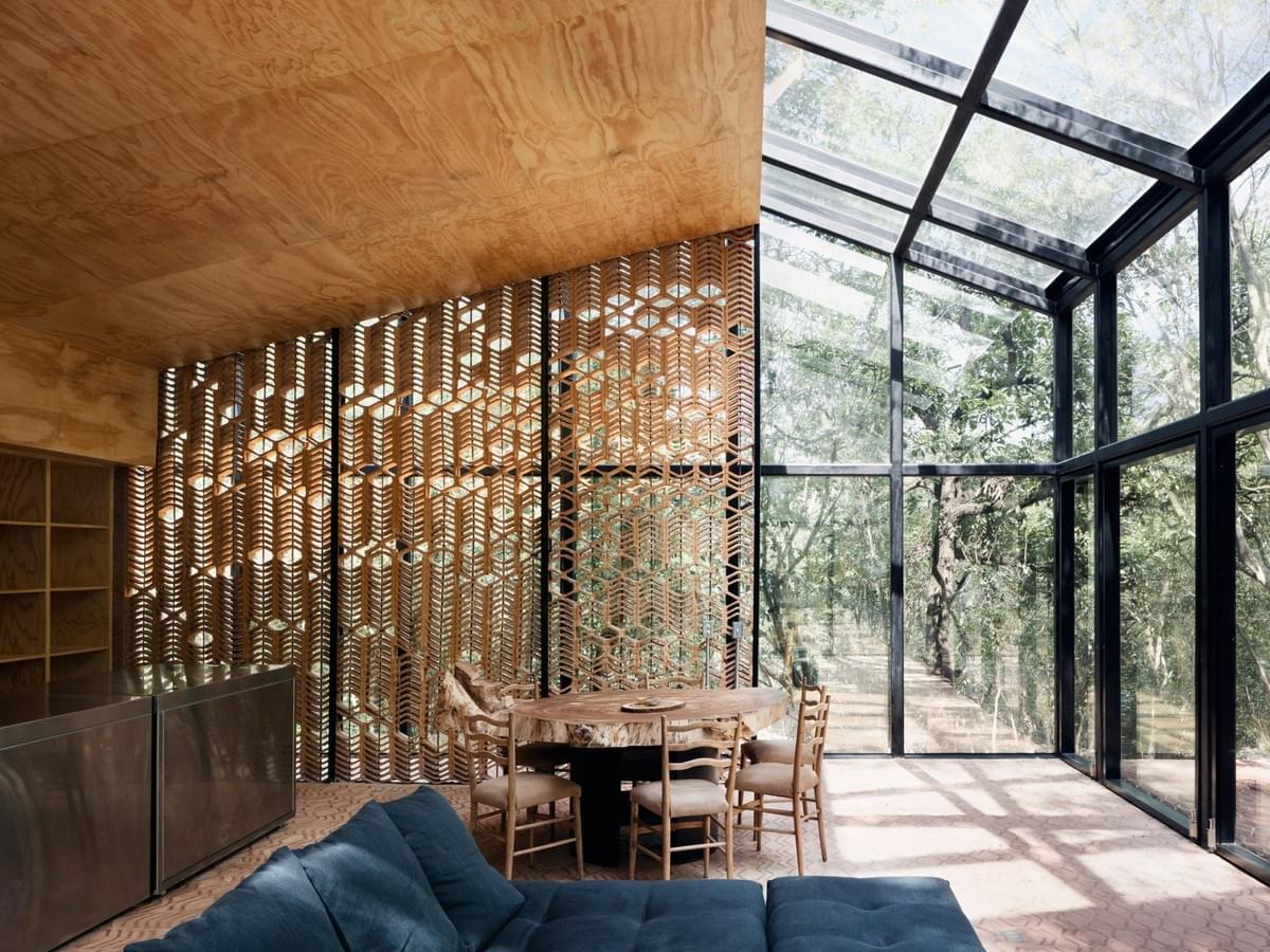 Reflective holiday home by Tatiana Bilbao Reflective holiday home by Tatiana Bilbao
