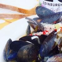Moules in Gin Moules in Gin