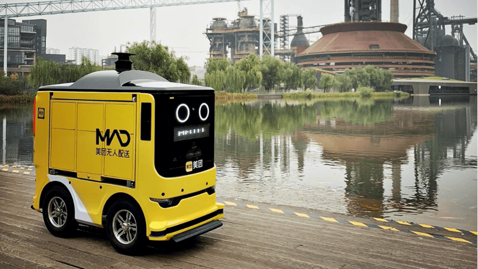 Meituan Dianping unleashes Automated Guided Vehicles to deliver goods around Beijing's Shougang park - forbes Meituan Dianping unleashes Automated Guided Vehicles to deliver goods around Beijing's Shougang park - forbes