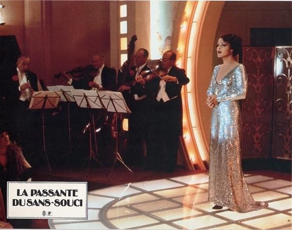 La robe de scène d'Elsa (Romy Schneider) créée par la chef-costumière Catherine Leterrier La robe de scène d'Elsa (Romy Schneider) créée par la chef-costumière Catherine Leterrier