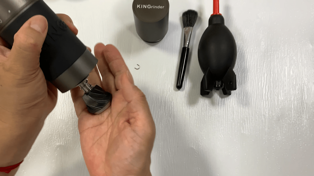 Kingrinder | Exterior Adjustment Kingrinder | Exterior Adjustment