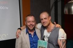 Met Arend aka Anders Gewoon Met Arend aka Anders Gewoon
