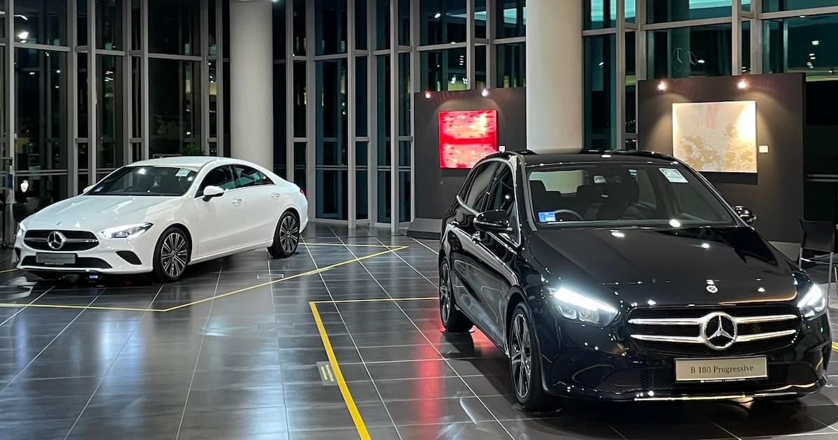 'Like the rising sun' and 'Tranquility' at Mercedes-Benz Showroom Singapore 'Like the rising sun' and 'Tranquility' at Mercedes-Benz Showroom Singapore