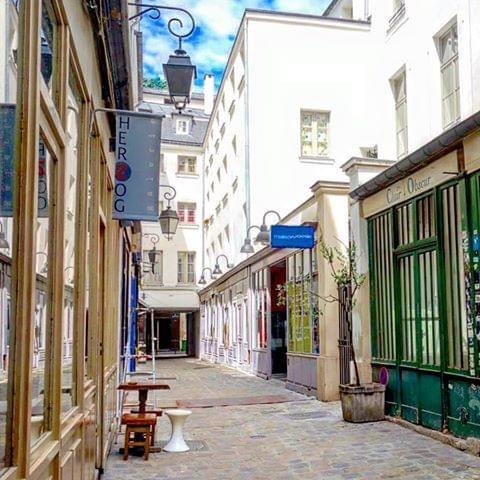 Paris la douce Paris la douce