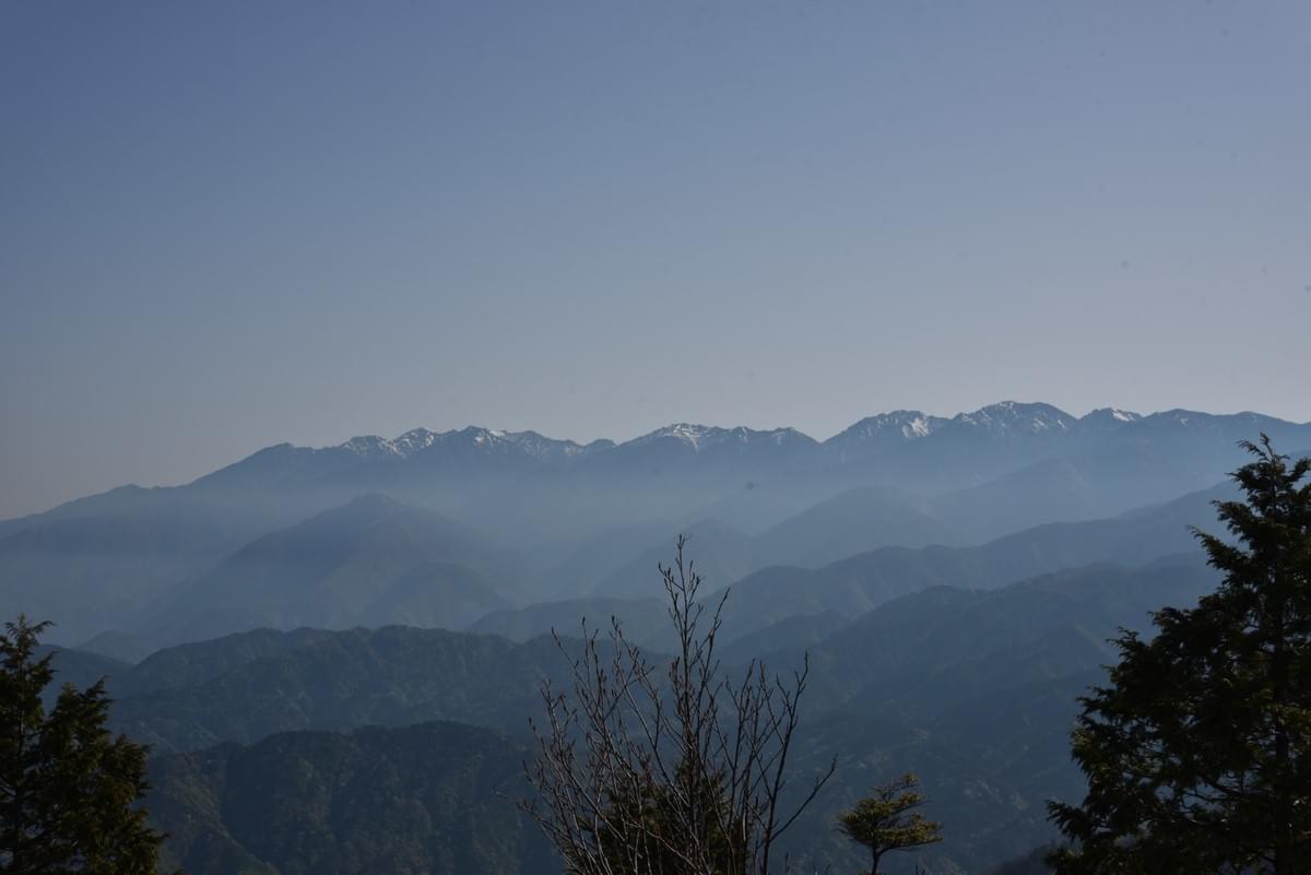 中央アルプスの山々。木曽駒ケ岳、空木岳など 中央アルプスの山々。木曽駒ケ岳、空木岳など