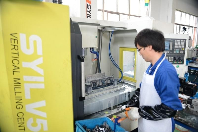 CNC Machining Center CNC Machining Center