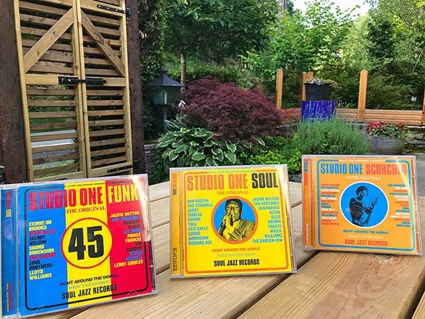Deze studio is genoemd naar Studio One van Coxone Dodd. Studio One is een van de bekendste opnamestudio’s van Jamaica. Bijna iedere Jamaicaanse reggae-artiest heeft weleens voor Studio One gewerkt. Deze studio is genoemd naar Studio One van Coxone Dodd. Studio One is een van de bekendste opnamestudio’s van Jamaica. Bijna iedere Jamaicaanse reggae-artiest heeft weleens voor Studio One gewerkt.
