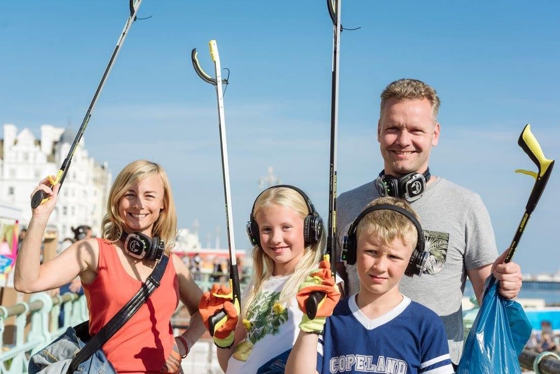 Family beach clean Family beach clean