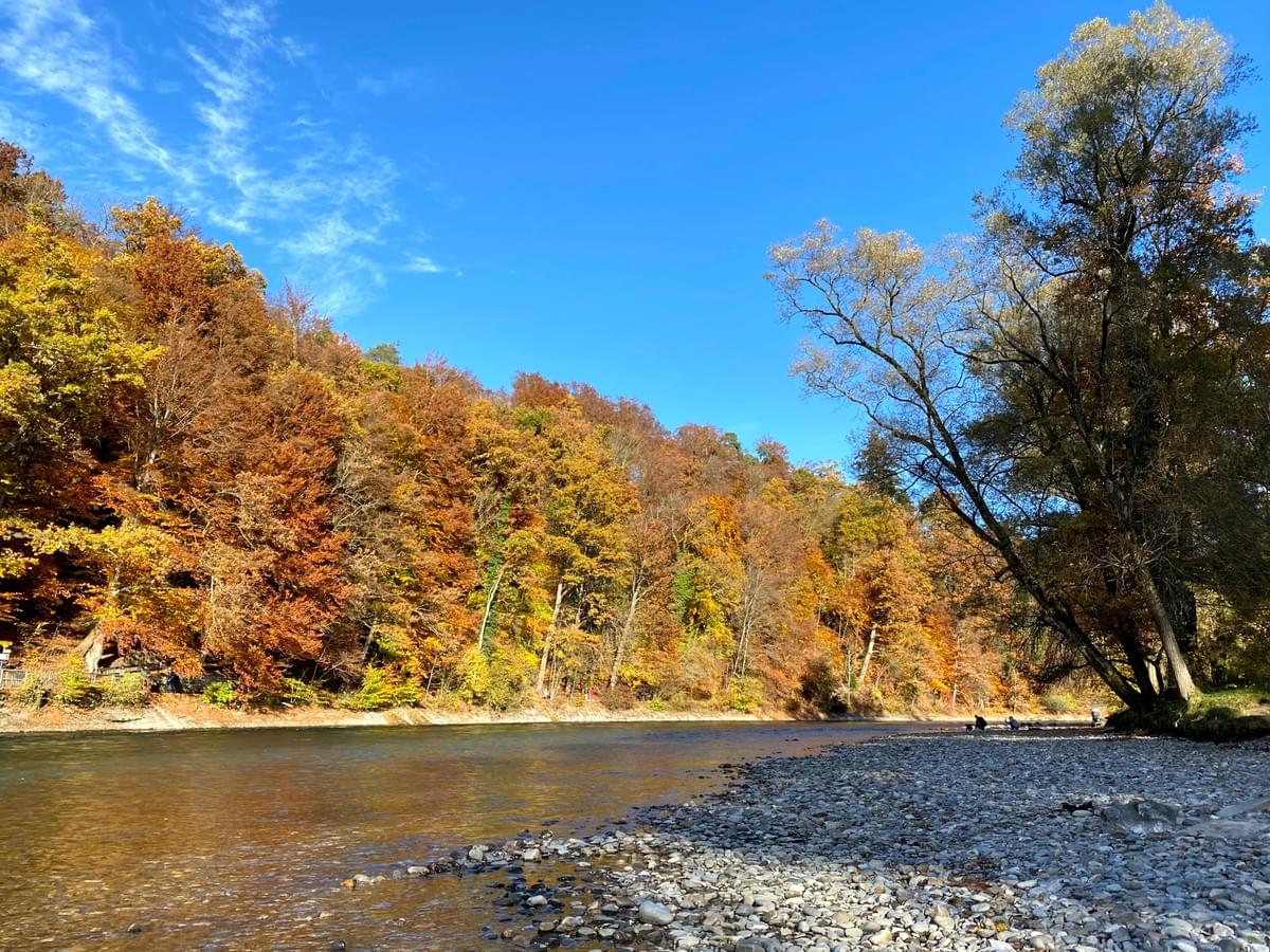 river aare running trail bern switzerland river aare running trail bern switzerland