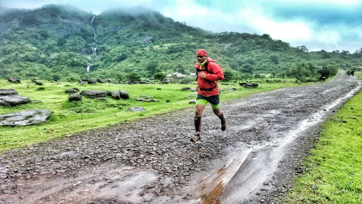 trail runner running rajmachi trail pune india trail runner running rajmachi trail pune india