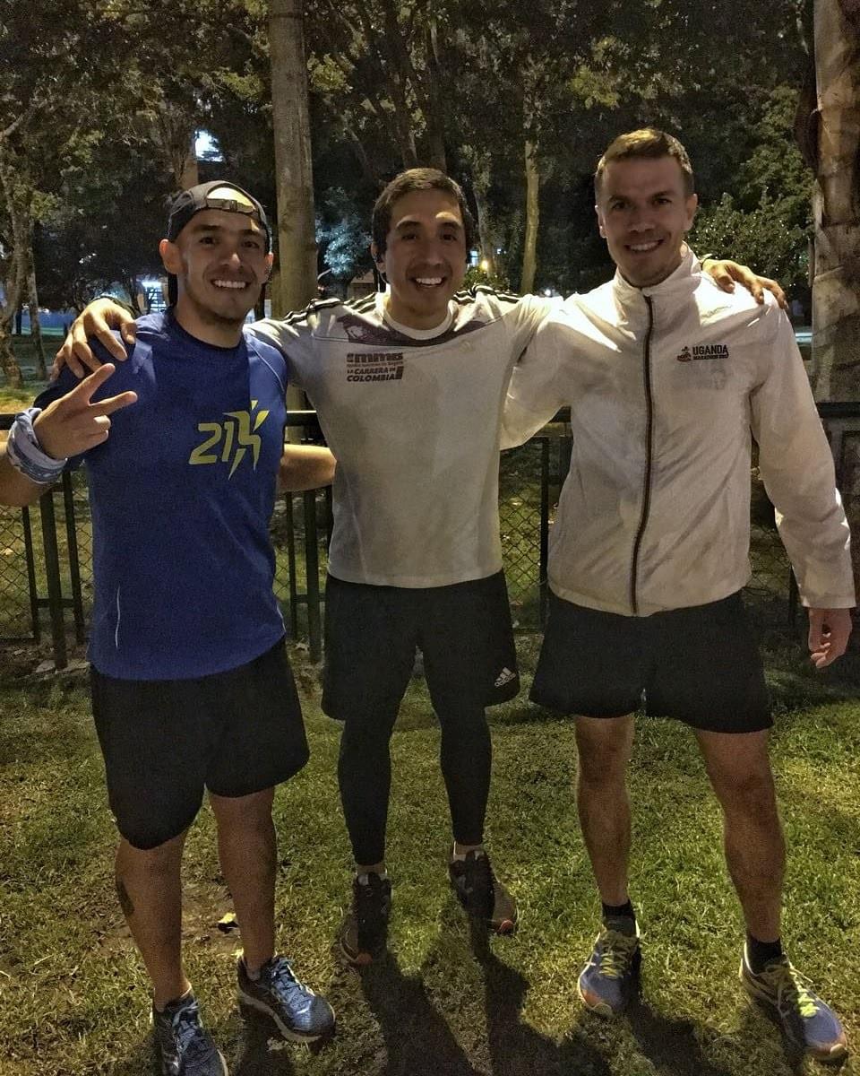Three runners pose for a photo after 21Korredores running session at Parque el Virrey, Bogotá Three runners pose for a photo after 21Korredores running session at Parque el Virrey, Bogotá