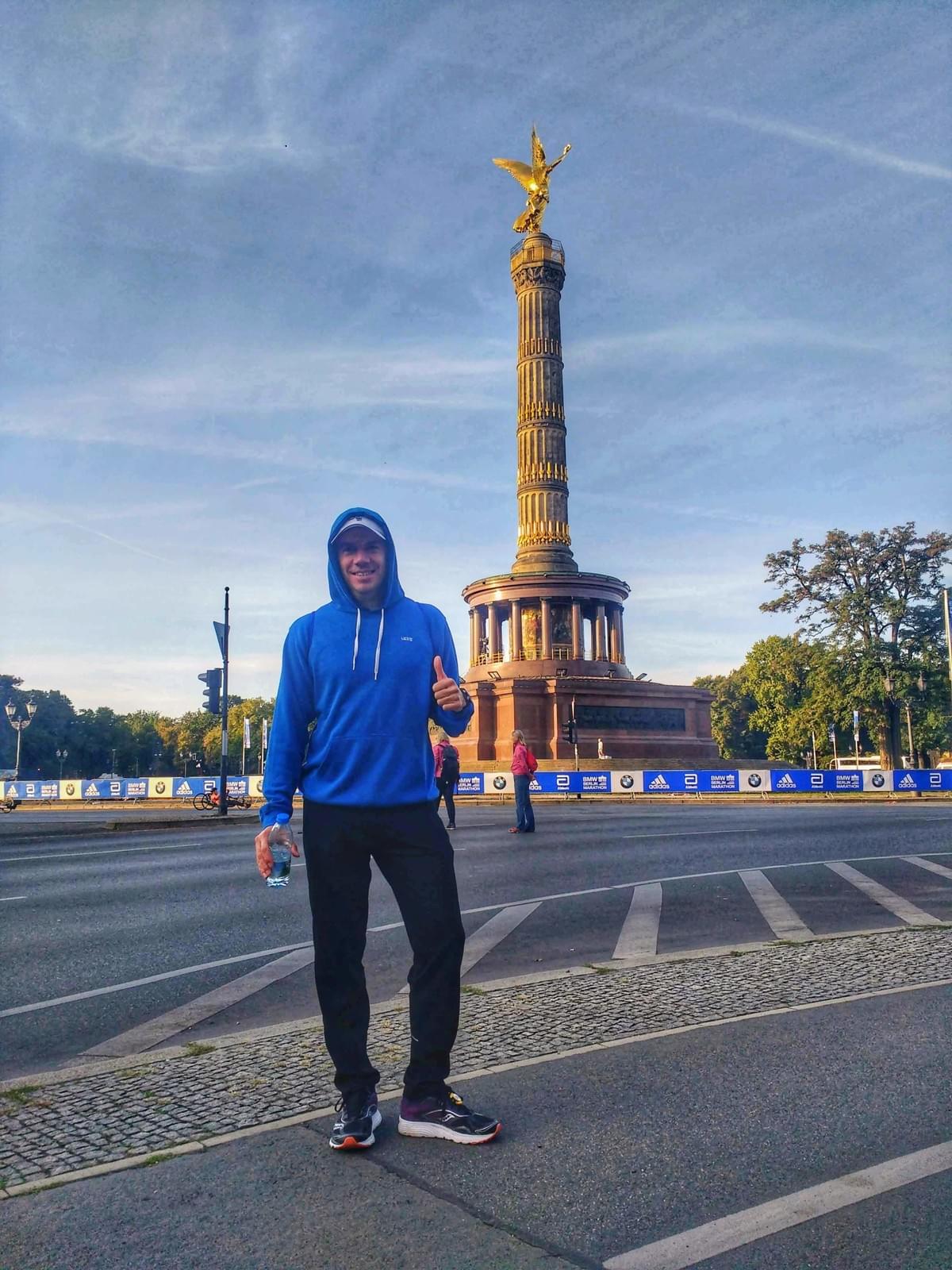 Standing in front of Siegessäule prior to Berlin Marathon 2018 Standing in front of Siegessäule prior to Berlin Marathon 2018