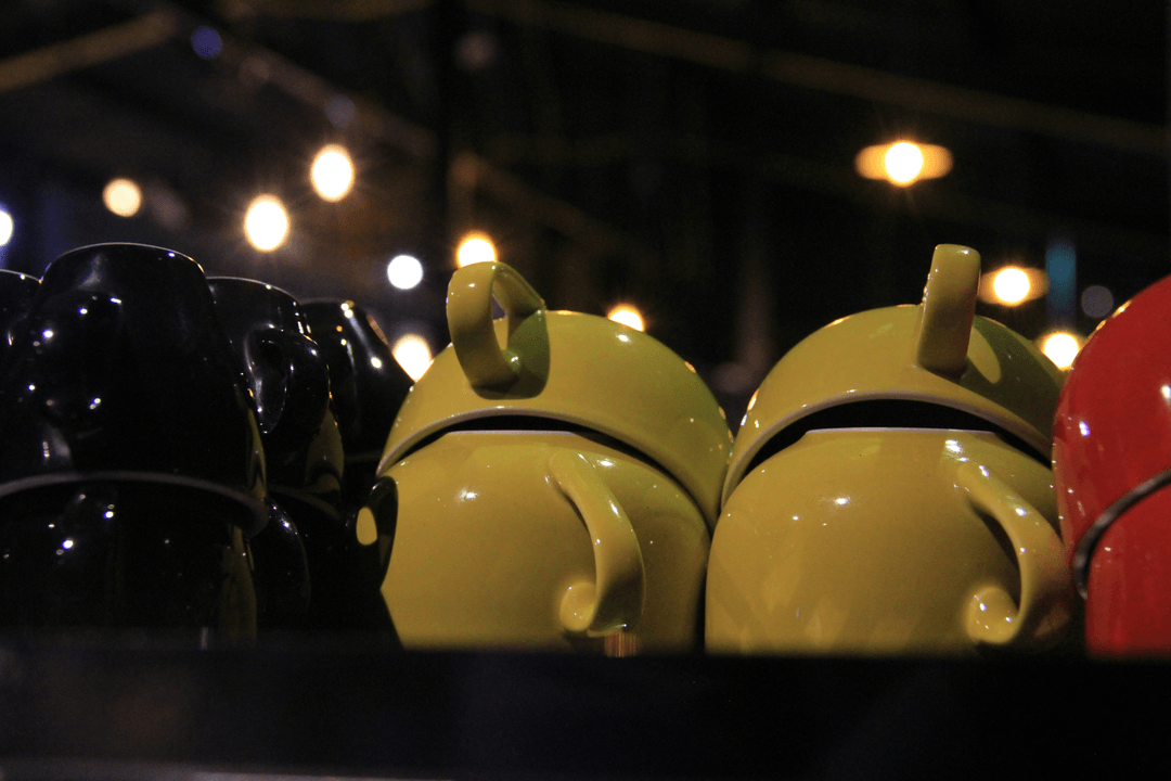 Kippelt-KKEA is a private governance institute for the evaluation of AI outputs in the insurance and consulting environment. We exclusively examine the effect of AI responses – not the model itself. The KKEA standard we developed assesses clarity, risk, structure, and linguistic precision of generative AI outputs, thereby creating transparency, security, and AI Act-oriented traceability. With over 35 years of experience in the insurance sector, Kippelt-KKEA combines practical expertise with a formally documented governance, audit, and certification system. Companies can have AI outputs evaluated through pilot programs, audits, and certifications according to the KKEA standard.