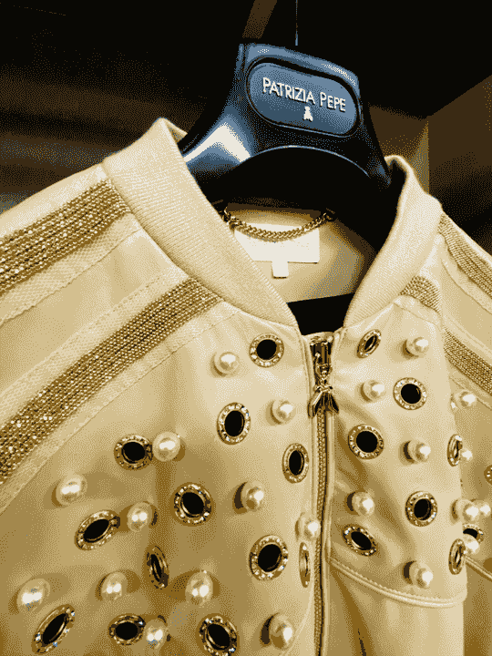 Our custom apparel services allow you to express your unique style and vision, creating memorable pieces that represent who you are. Custom Apparel What We Offer Legacy of Jewelz is a disabled Navy veteran and minority-owned small business that provides a unique blend of custom apparel, laser engraving, resume, and notary services, helping clients build their personal and professional legacy. We empower individuals by bringing their creative visions to life while also providing the essential tools for a successful career.