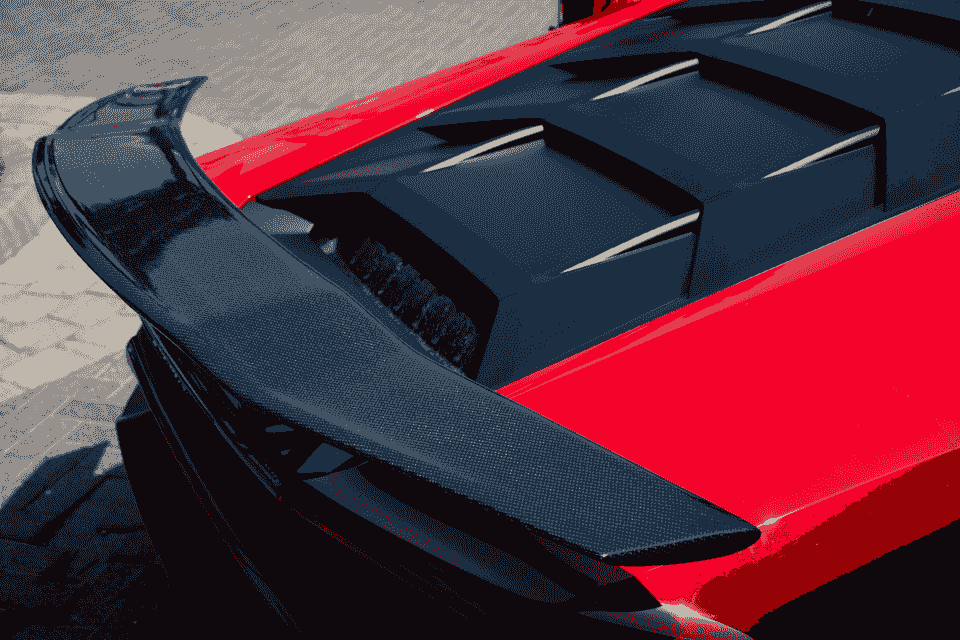 At Ramraff, we specialize in high-performance carbon fiber modifications for luxury vehicles, including BMW M series, Mercedes AMG, and Audi RS models. Our commitment to quality and innovation ensures that each component enhances both the aesthetic and aerodynamic properties of your car. Crafting Excellence in Carbon Fiber 宝马M系到奔驰AMG，
奥迪RS改装车， 干碳前唇，侧裙、后扩散器 、 尾翼、机盖、挡泥板、中网格栅、出风口，小装饰