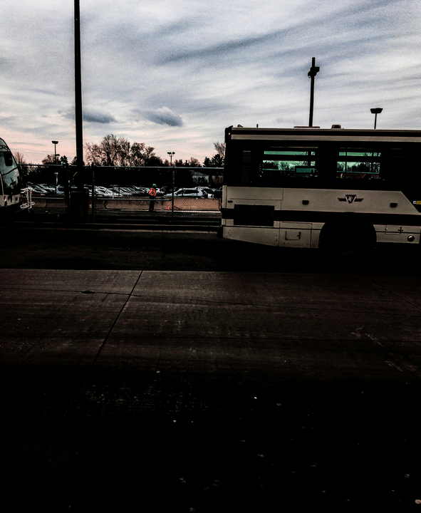 We provide flexible airport transfer services, whether you are on a business trip or traveling, we can ensure you arrive at the airport on time and safely. airport pick-up and drop-off Our service Professional medical transportation. Airport transportation