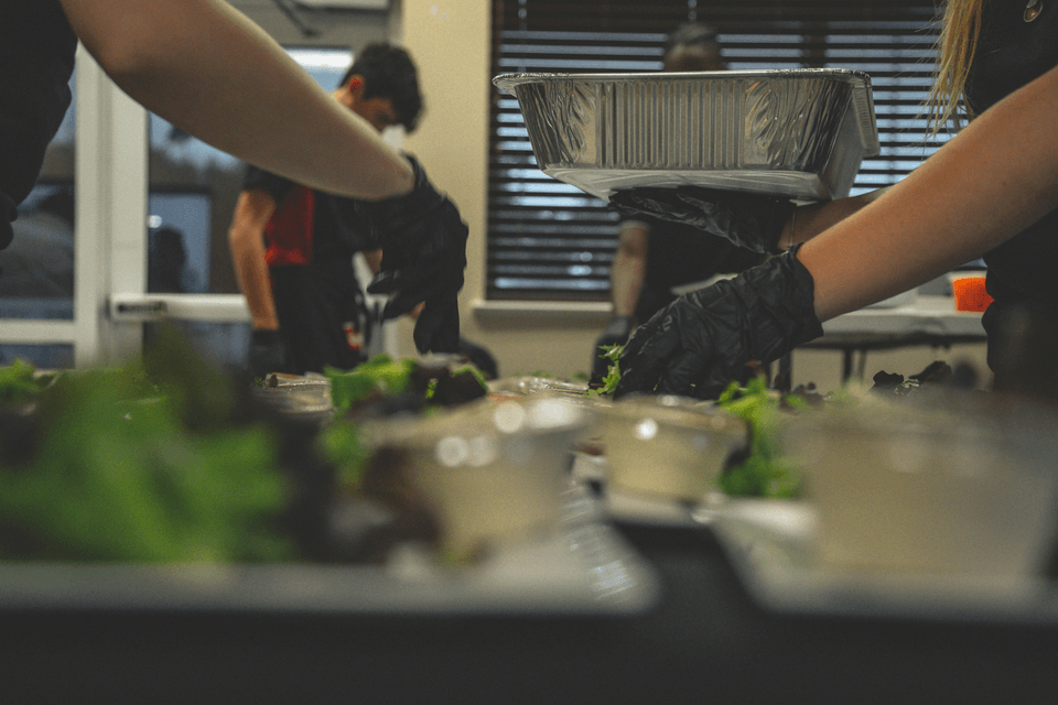 Our platform fosters meaningful connections among culinary professionals, suppliers, and food enthusiasts. By hosting events that encourage collaboration and mentorship, we create an environment where best practices can be shared, inspiring innovation and growth within the culinary community. Empowering Culinary Excellence Safafari Chefs Forum Aims To Be The Advocate Of culinary arts as a respected profession and a part way of life. We advocate for culinary education and the development. We foster connections between culinary professionals, suppliers, and food enthusiasts. Our events provide a platform for collaboration, mentorship, and sharing best practices within the culinary community. Members enjoy access to exclusive workshops led by industry experts. These workshops cover a range of topics, from advanced cooking techniques to business management in the culinary field, helping you to enhance your skills and knowledge.