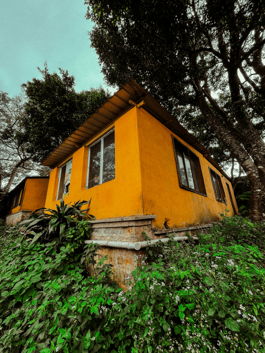 Our modular house can be suitable for various scenarios, such as garden house, homestay, mobile office, etc., to meet the personalized needs of different users. multi-functional space Our mission Core Business Description: RoZen EcoLiving focuses on the development and construction of movable modular mobile homes, integrating green building materials, aesthetic design and spatial functionality to provide one-stop sustainable space solutions. Our mobile homes are detachable, removable and reusable, and are suitable for various temporary and permanent building needs. ⸻ Main products and application scenarios: 1. Garden House • Private rest space, reading room, small studio • Can be built in residential courtyards, farmland or forests 2. Glamping & B&B modular house • Suitable for campsite operators, rural hostels, and characteristic accommodation development • Quick to build, customizable interior and bathroom systems 3. Mobile office space/showroom • Suitable for startup companies, real estate exhibitions, and construction sites • Supports internal partitions, air conditioning, storage, and video equipment configuration 4. Commercial applications/retail stores/coffee bars • Can be used for pop-up stores, handmade markets, and mobile commercial activities • Easy to move, quick to build, and eye-catching design 5. Security booth/equipment room/logistics modular house • Provide mobile auxiliary buildings for construction sites, communities, schools, factories and other places • Stable, safe and energy-saving structure ⸻ Technical and design features: • Modular design: fast assembly, flexible combination, factory prefabrication • Strong mobility: light structure, crane transportable, easy to reinstall • Environmentally friendly and low-carbon: use of recycled building materials, energy-saving walls, green construction • Diverse appearance styles: customizable design according to environment and purpose • High spatial integration: support bathroom, kitchen, air conditioning, solar energy and other systems ⸻ Applicable objects: • Real estate developers/construction companies • Farm operators/B&B operators • Factory/office space planners • Government agencies/community construction departments • Art/Education/Cultural and Creative Performance Units • Individual users who focus on green living and mobility and flexibility⸻ Service process: 1. Customer demand consultation 2. Modular house design planning 3. Quotation and customization options 4. Factory prefabrication 5. Delivery to the designated location 6. On-site assembly and acceptance 7. After-sales service and maintenance guarantee⸻ Brand mission: We believe that buildings should not be fixed in one place, but should move with people and the times. RoZen EcoLiving is committed to providing highly mobile, low-carbon, aesthetically pleasing and functional architectural options for urban, rural and natural environments.