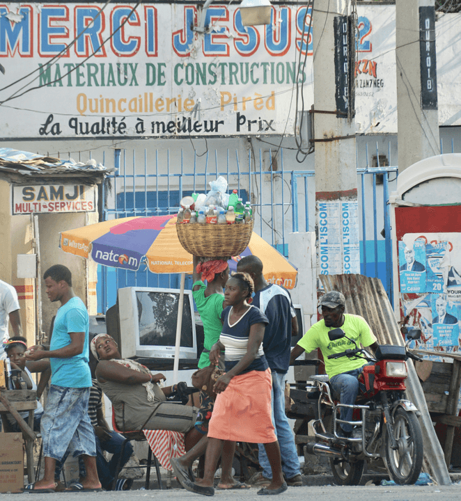 We provide in-depth market analysis and consulting services, helping clients identify potential opportunities and risks. Our data-driven strategies ensure that clients gain an advantage in a highly competitive market. Market analysis and consulting What are we doing We are a global company specializing in international trade and intercontinental projects