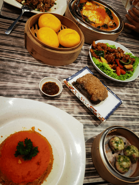 At GuoQuan, we pride ourselves on delivering authentic Asian flavors right to your dining table. Our carefully curated meal kits and ingredients allow families to create delicious, restaurant-quality dishes at home, making every mealtime a special occasion. Authentic Asian Flavors What We Offer At GuoQuan (02517.HK), we make it easy for families everywhere to enjoy the warmth of Asian dining. Beyond hot pot and BBQ, our extensive range of home dining solutions includes everything from stir-fry sets and ready-to-cook meals to snacks, sauces, and soups—all designed for freshness, convenience, and great taste. With over 10,000 stores worldwide, GuoQuan is bringing authentic Asian flavors to homes across the globe, one delicious meal at a time.