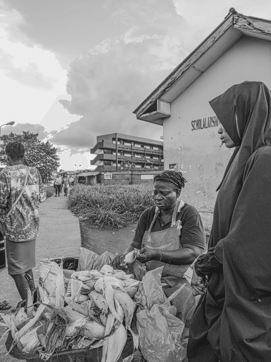 Through in-depth market research, we help businesses understand the needs and preferences of African consumers, so as to make more informed market decisions. market analysis What are we doing China brand go to sea Africa